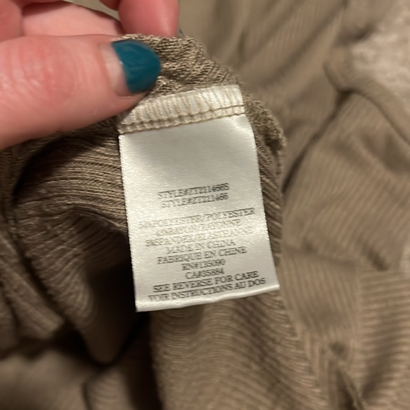 Z Supply Flowy Tank Size Medium - Picture 4 of 4